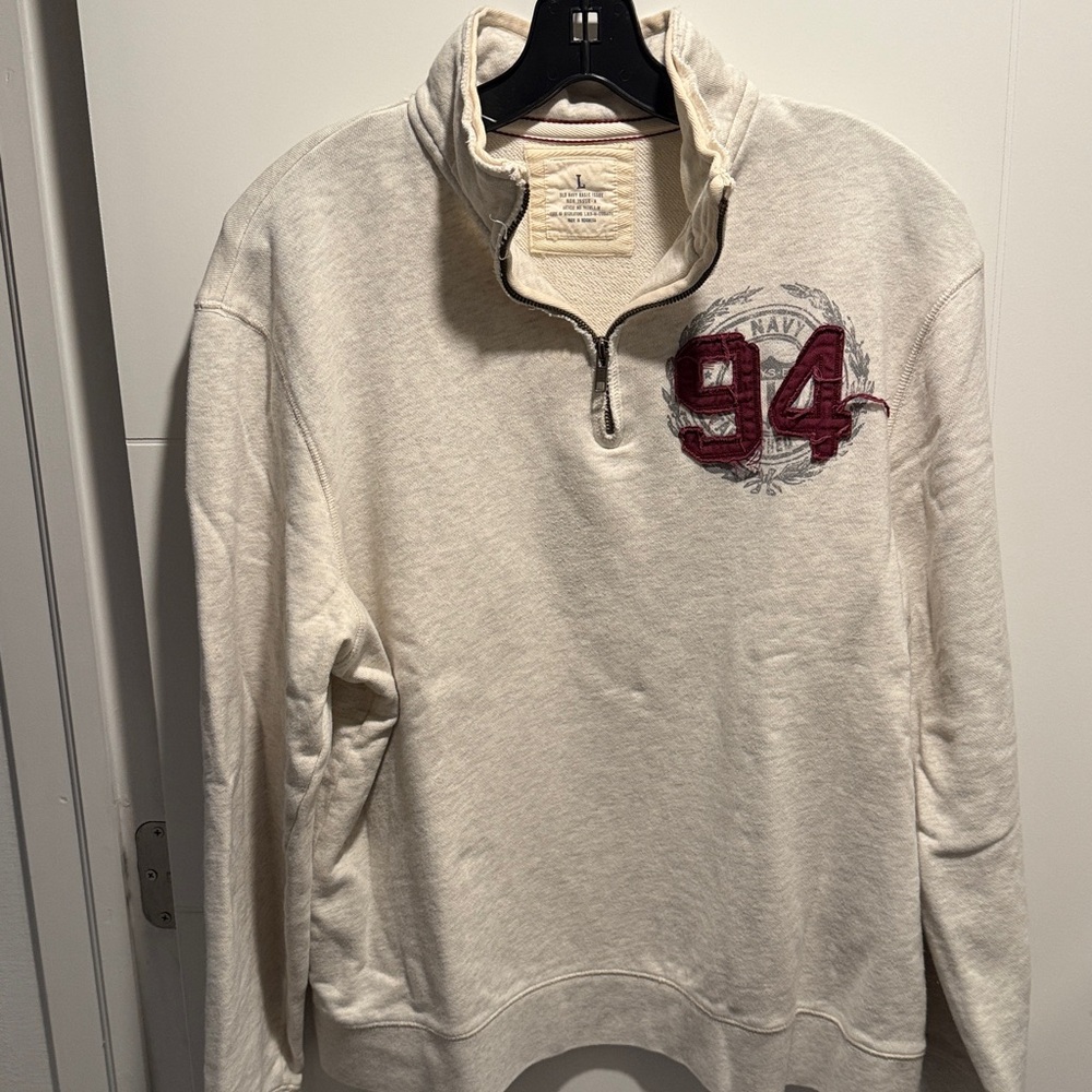 Old Navy Men’s Large Sweatshirt
